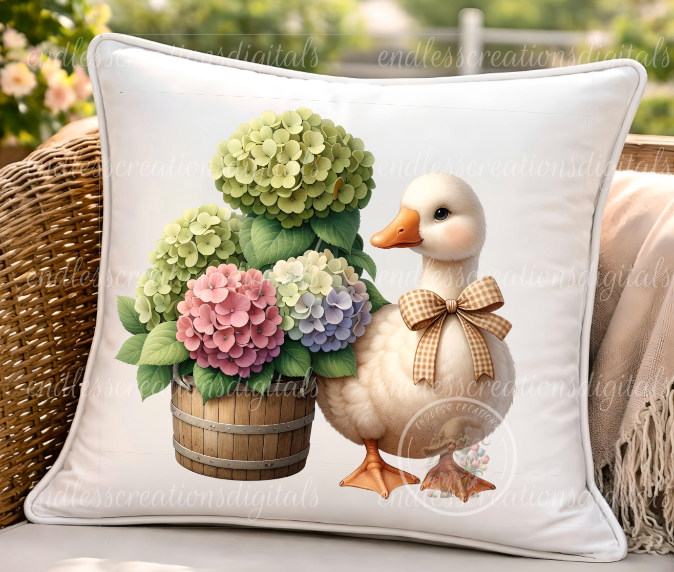 FLORAL SUMMER GOOSE ROUND/CLOCK DESIGN